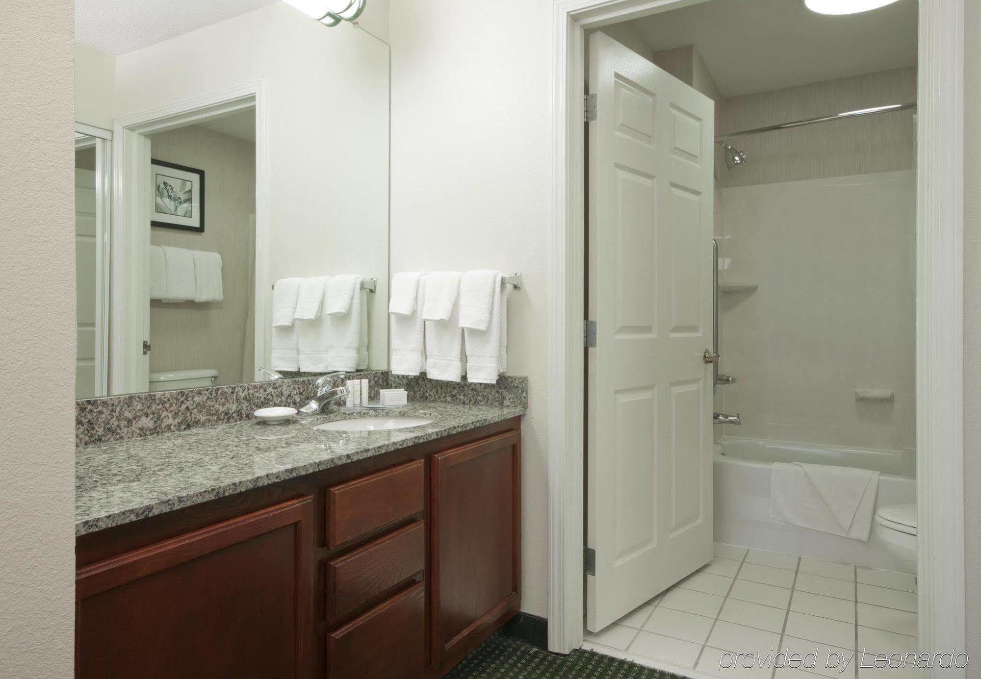 Residence Inn By Marriott Tulsa South Esterno foto